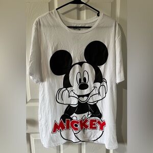 Disney Mickey Mouse Cotton Blend T-shirt. Sz XL. White.
